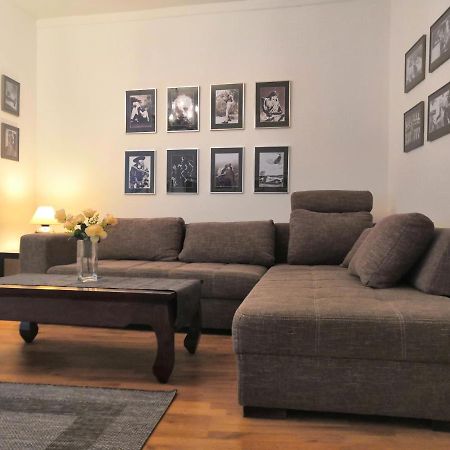 Olivapartment Budapest Exteriör bild
